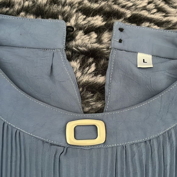 Blue puff sleeve shirt - Picture 3 of 4